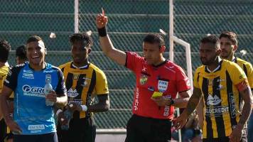 Polémica: Salen a la luz el video y los audios del VAR en el Blooming - The Strongest