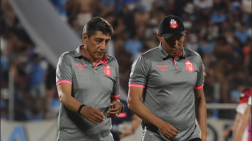 Alberto Illanes, técnico de Guabirá, sufre un infarto en la previa a un partido de fútbol