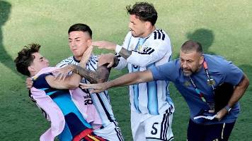FIFA abre expediente a cinco jugadores por incidentes tras la final del Mundial