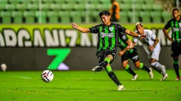 Video: Miguelito anota un golazo para el América FC que enfrentó al Botafogo SP