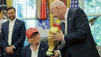 Trump amenaza a ciudades demócratas con quitarles partidos del Mundial