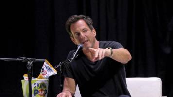 El actor y comediante Will Arnett dará el toque especial al acto inaugural de Canadá