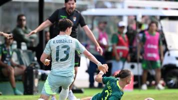 Video: México anota el 1 a 0 tras errores de Bolivia
