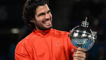 Alcaraz gana el torneo de Tokio, primer título desde su regreso de la lesión