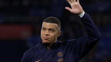 Kylian Mbappé anunció su partida a sus compañeros en el entrenamiento de este viernes