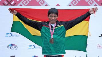 El emotivo mensaje de Garibay tras triunfo en la media maratón de Río de Janeiro