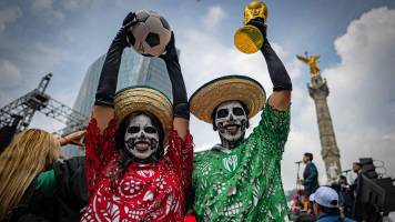 Hinchas mexicanos confían en triunfo del ‘Tri’ para el inicio de la Copa del Mundo