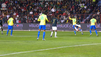 ¿Fue penal o no? Conmebol revela los audios del VAR del cobro a favor de Bolivia contra Brasil
