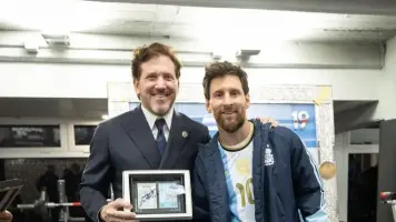 “El mejor jugador de todos los tiempos”: La Conmebol felicita a Messi en la despedida de su selección