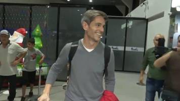 “Vengo con mucha ilusión”: David González llega a Santa Cruz para asumir como ténico de Oriente