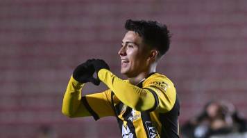 The Strongest golea 5-0 a Real Oruro en el Siles