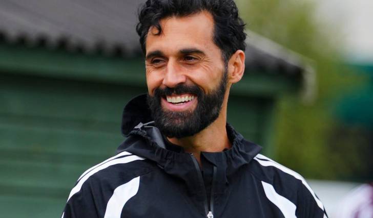 Álvaro Arbeloa, entrenador del Fulham, multado tras declarar en contra de los árbitros. 