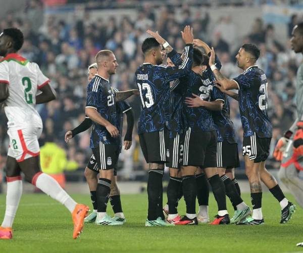 Argentina arrolla a Burkina Faso con una goleada de 7-0