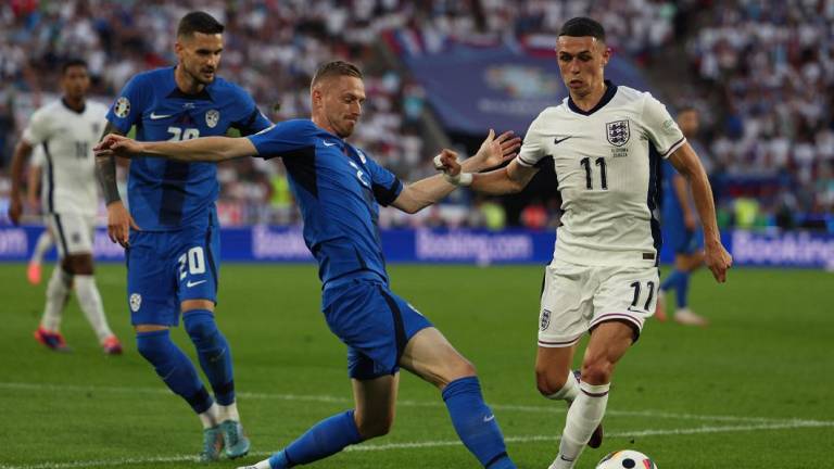 Inglaterra se estrella ante una Eslovenia valiente, que avanza a octavos como mejor tercero