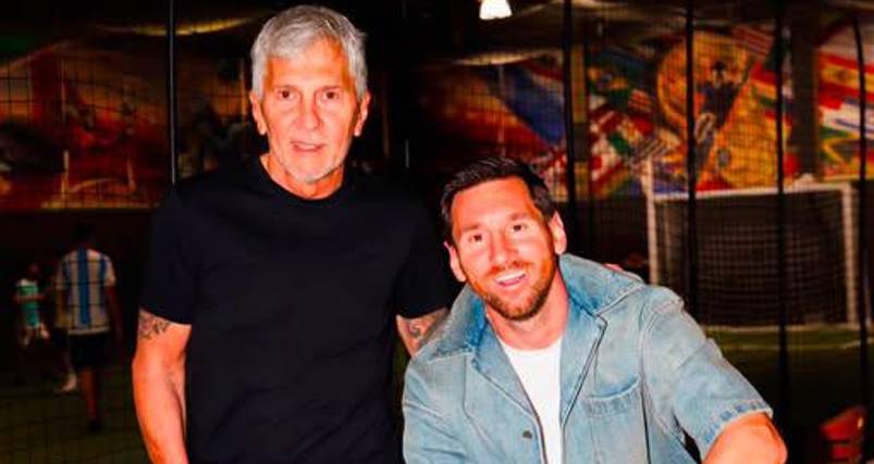 Lionel Messi junto con su padre Jorge.