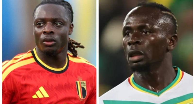 El belga Doku (izq.) y el senegalés Mané. 