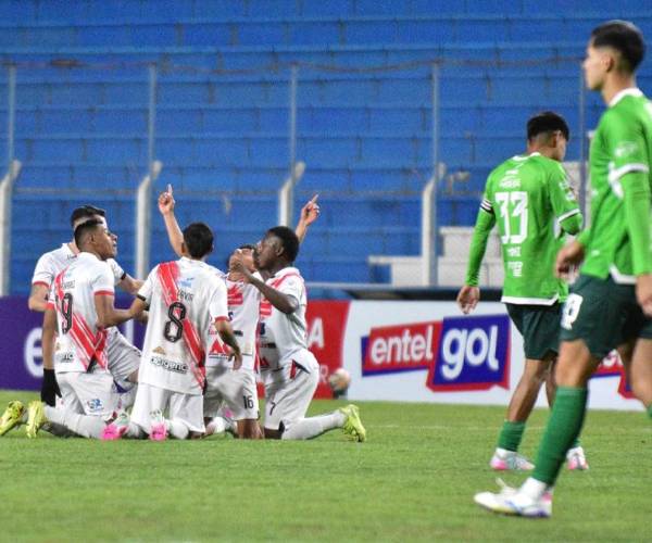 Nacional se estrena en la Copa Paceña con una goleada ante Real Tomayapo