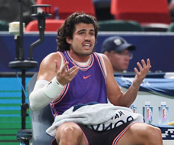 Carlos Alcaraz cae eliminado en tercera ronda del Masters 1000 de Shanghái