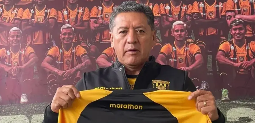 Vizuete decidió marcharse del club aurinegro de forma sorpresiva.