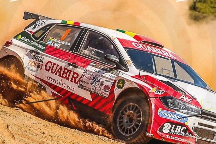 El choche con el que compitió el piloto cruceño