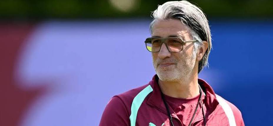 Murat Yakin, entrenador de Suiza, aguarda el choque contra Argentina.