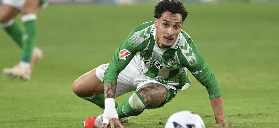 El delantero brasileño fue víctima de un atraco en su domicilio mientras jugaba el duelo contra Porto.