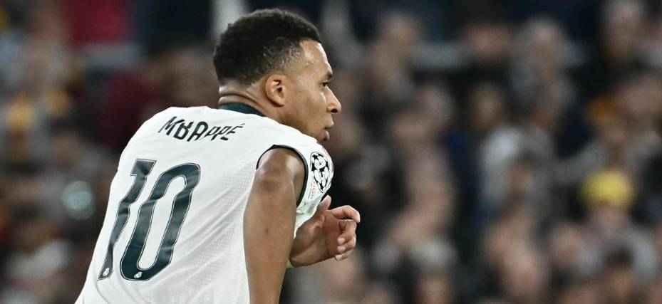 Kylian Mbappé celebra su gol ante la Roma, este miércoles, por la segunda fecha de la Liga de Campeones.